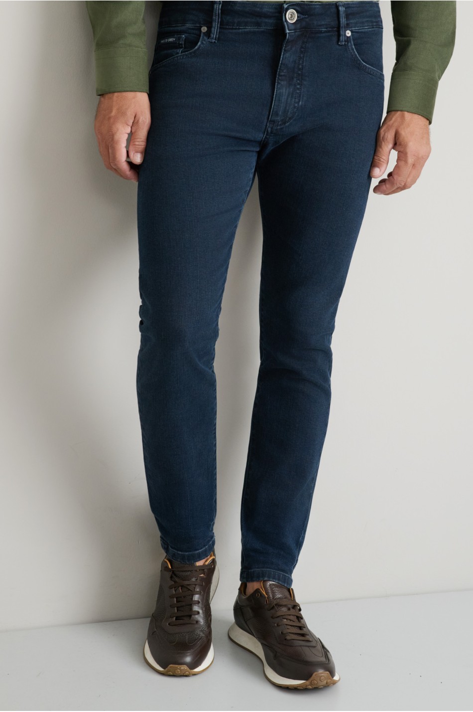 Low rise ελαστικό jean παντελόνι με zip