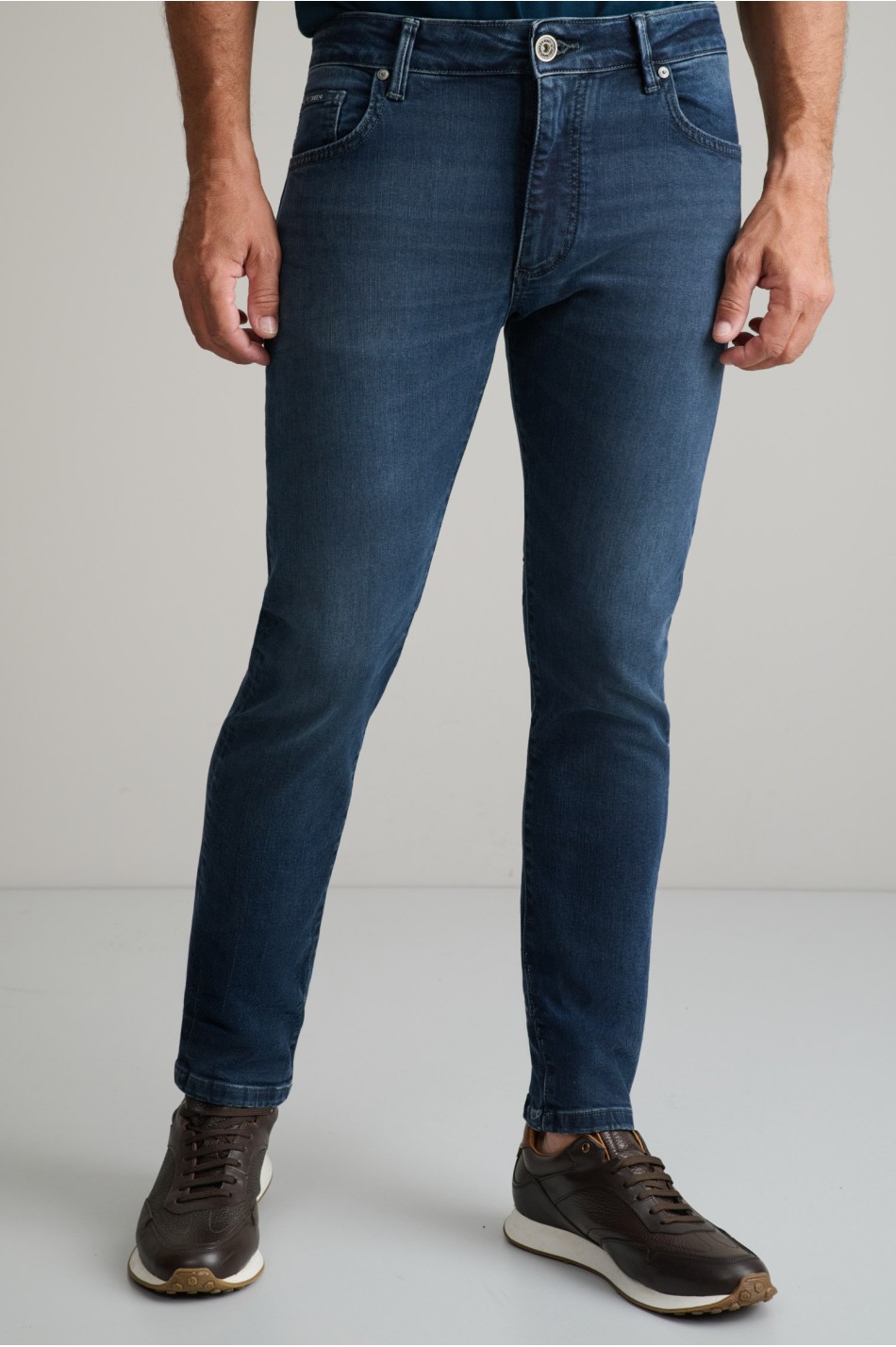 Regular rise ελαστικό jean παντελόνι με zip
