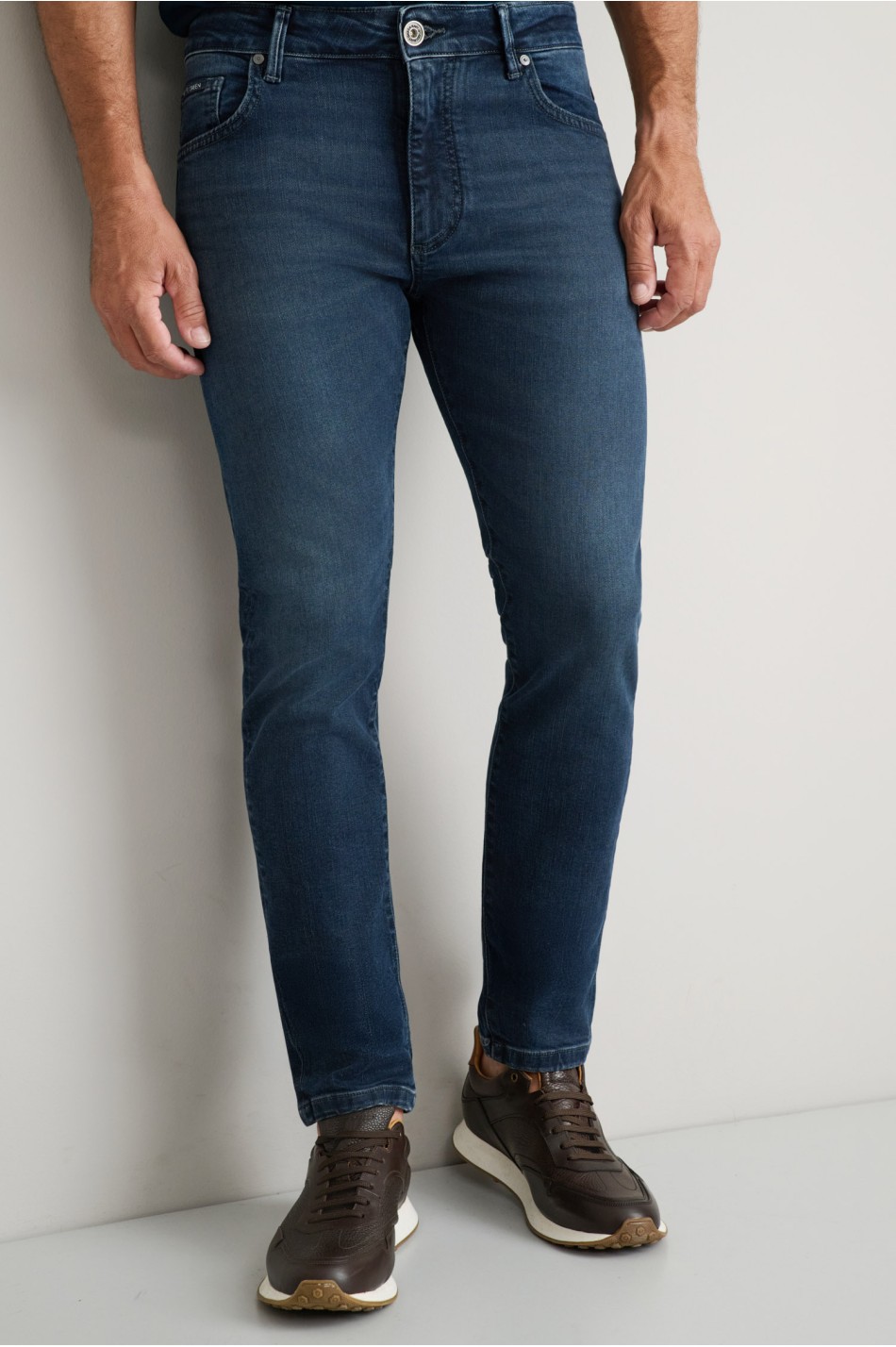 Regular rise ελαστικό jean παντελόνι με zip