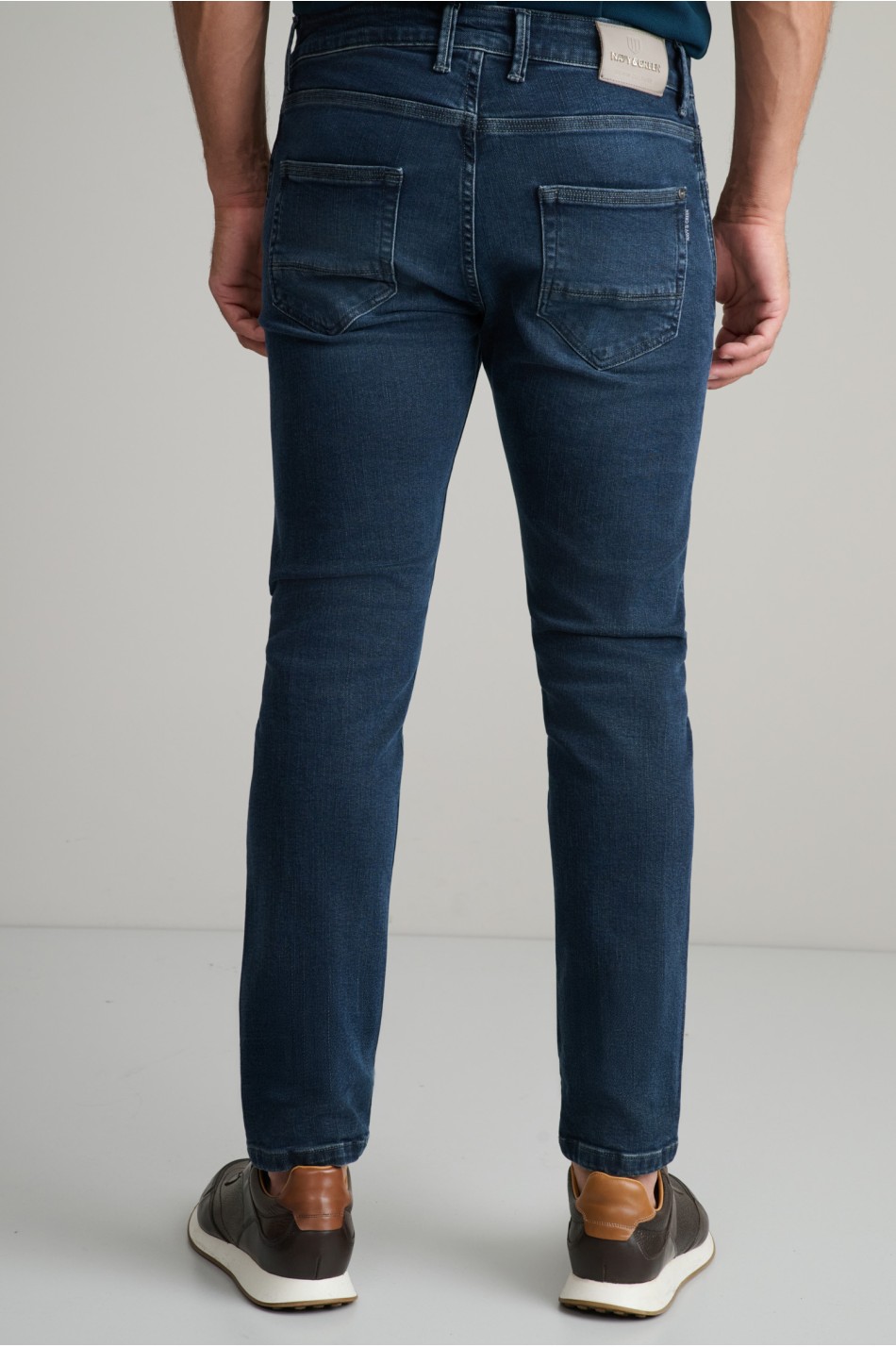 Regular rise ελαστικό jean παντελόνι με zip
