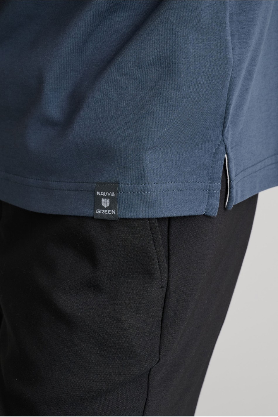 Interlock βαμβακερό t-shirt με λαιμόκοψη