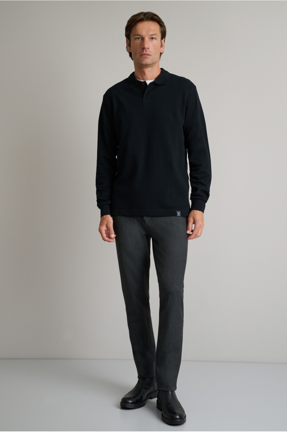 Jacquard μπλούζα polo με μακριά μανίκια και κρυφό κουμπί