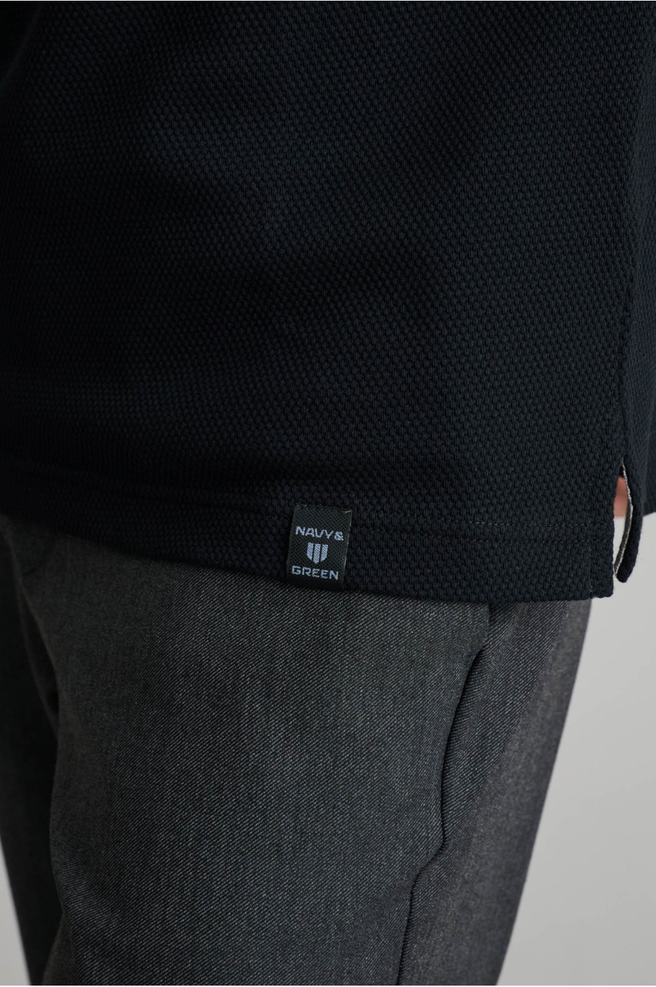 Jacquard μπλούζα polo με μακριά μανίκια και κρυφό κουμπί