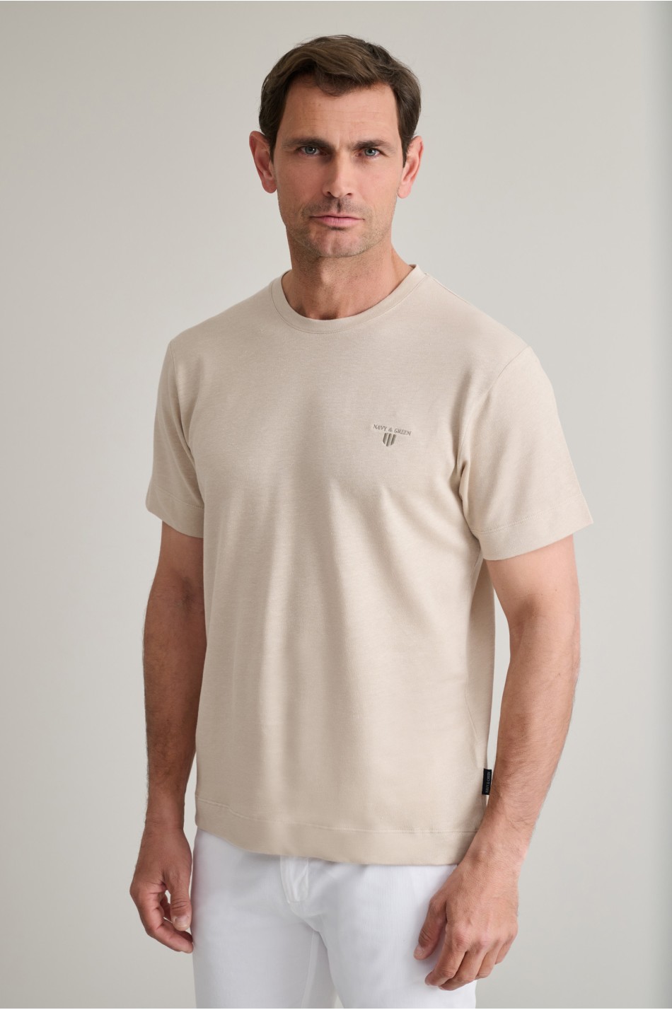 Crew neck t-shirt with emboidery
