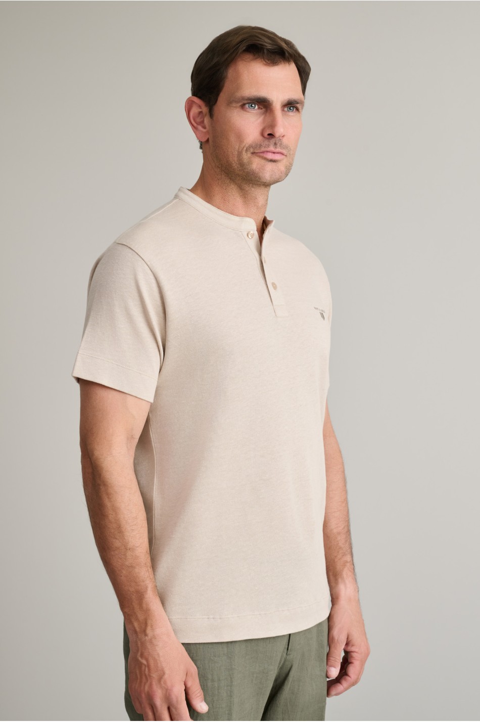 ΜΠΛΟΥΖΑ ΛΑΙΜΟΚΟΨΗ ΜΕ ΚΟΥΜΠΙ