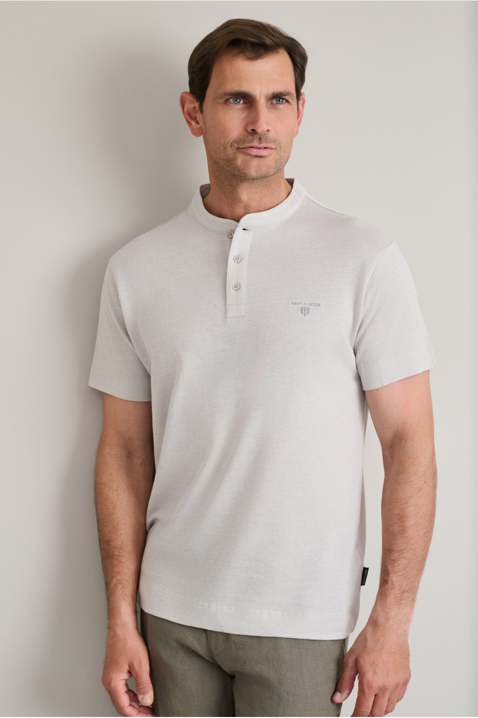 ΜΠΛΟΥΖΑ ΛΑΙΜΟΚΟΨΗ ΜΕ ΚΟΥΜΠΙ