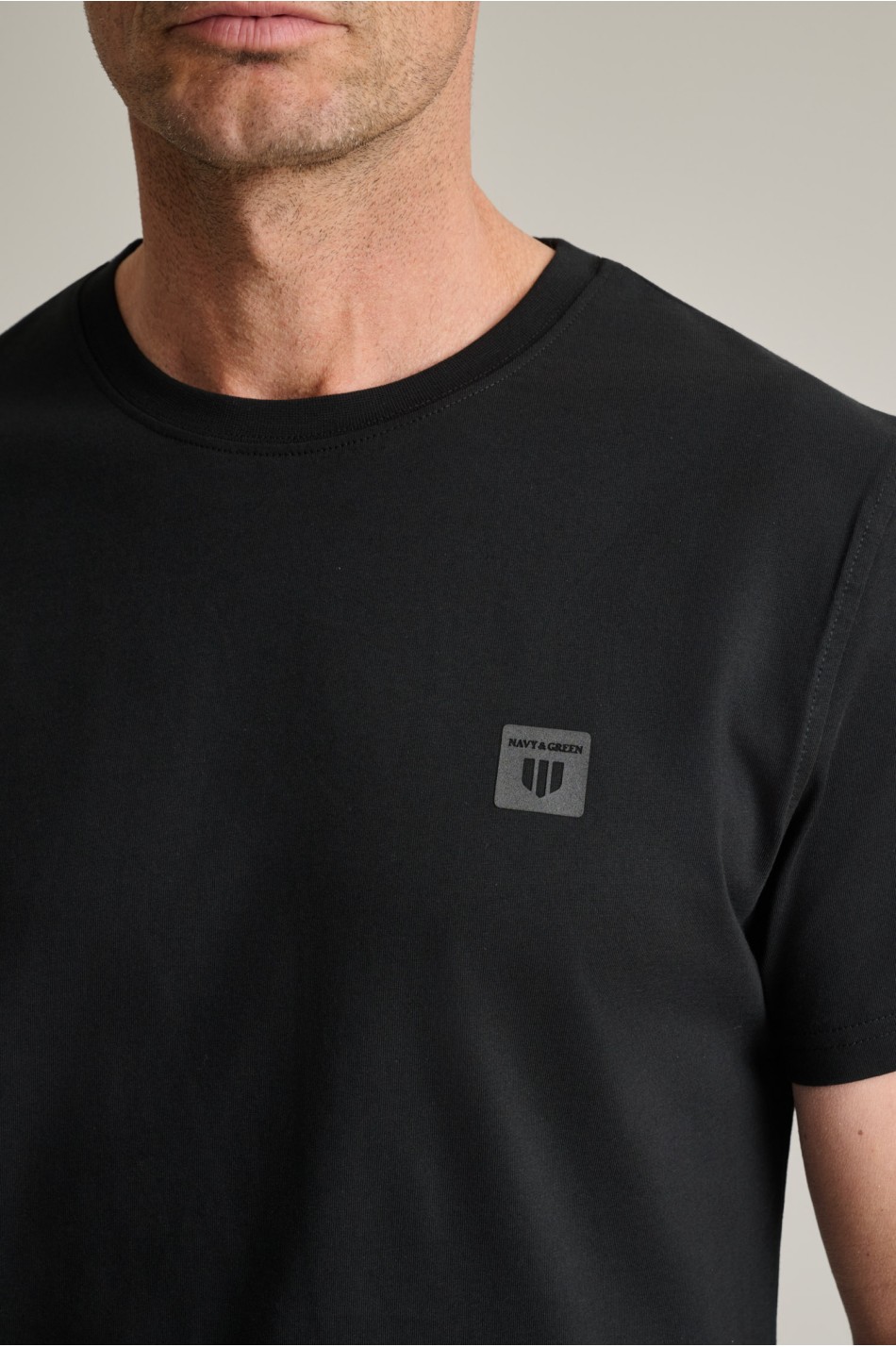 ΜΠΛΟΥΖΑ ΛΑΙΜΟΚΟΨΗ