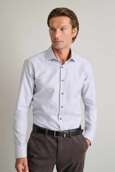 Two-tone βαμβακερό πουκάμισο με ημίρεξ γιακά Two-tone βαμβακερό πουκάμισο με ημίρεξ γιακά