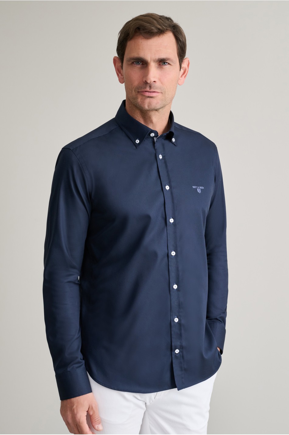 Wrinkle-free button-down pinpoint shirt