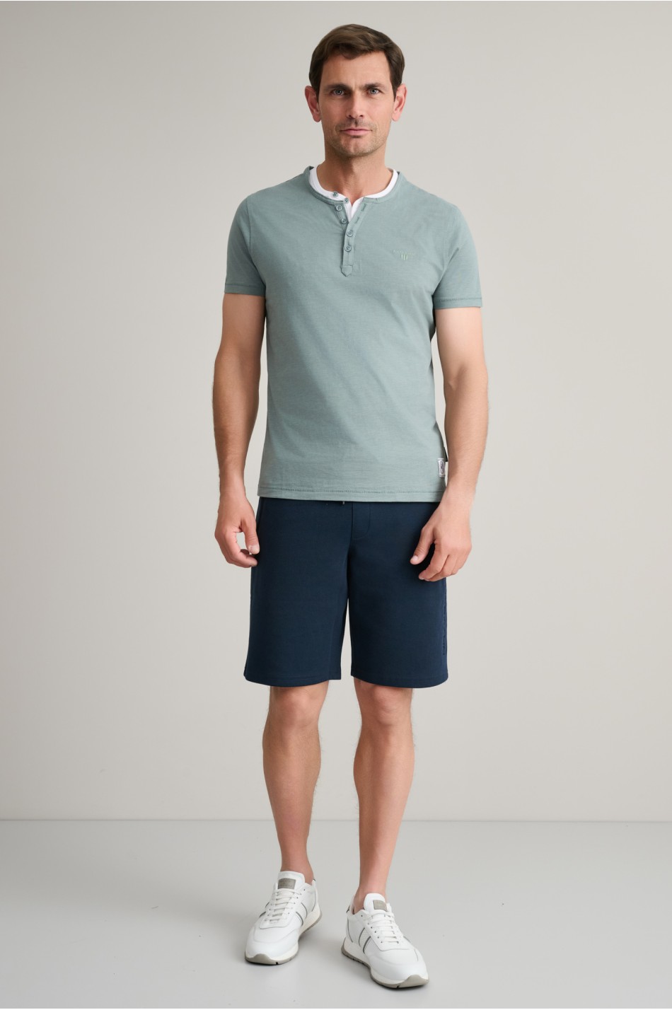 ΜΠΛΟΥΖΑ ΛΑΙΜΟΚΟΨΗ ΜΕ ΚΟΥΜΠΙΑ