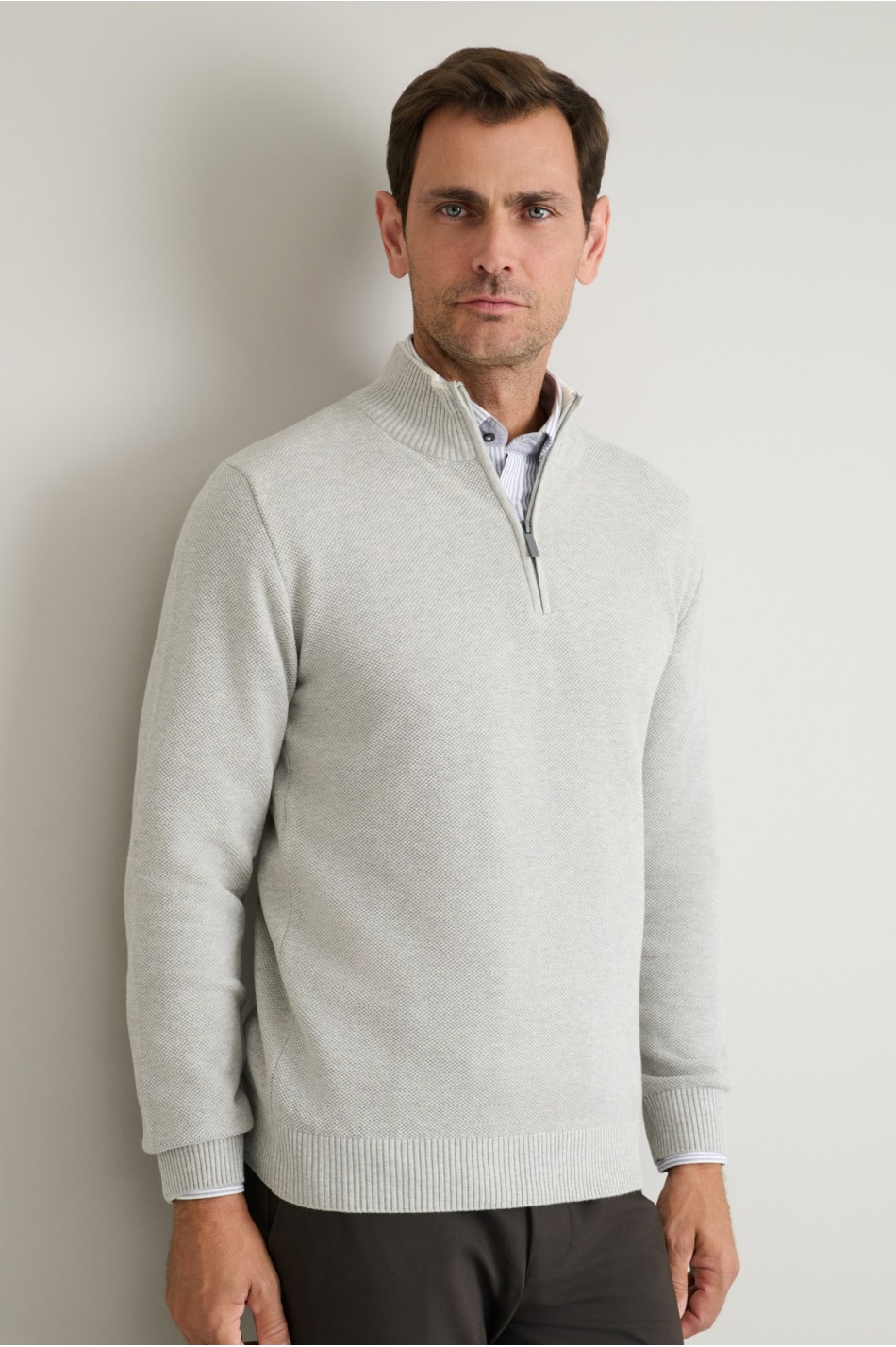 PULLOVER LUPETTO WITH ZIPPER AND CONTRAST INNER COLLAR