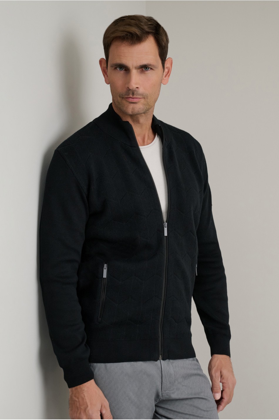 ΠΛΕΚΤΗ ΒΑΜΒΑΚΕΡΗ ΖΑΚΕΤΑ ΜΕ ΦΕΡΜΟΥΑΡ