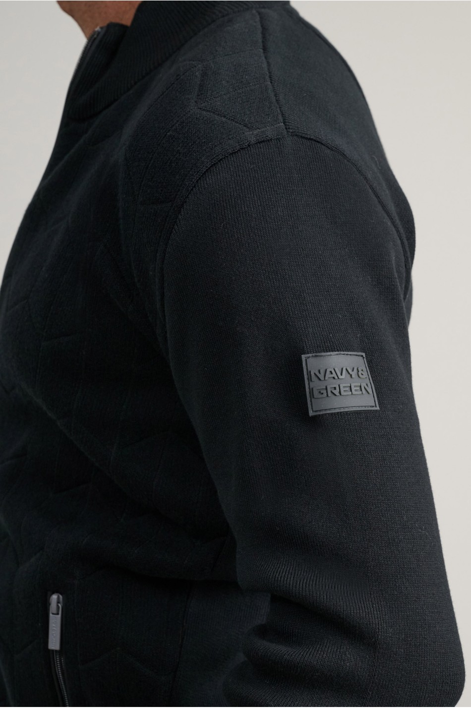 ΠΛΕΚΤΗ ΒΑΜΒΑΚΕΡΗ ΖΑΚΕΤΑ ΜΕ ΦΕΡΜΟΥΑΡ