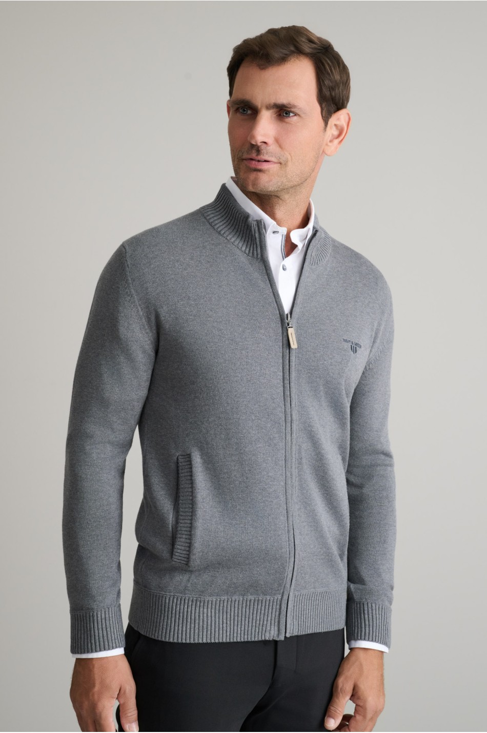 CARDIGAN WITH ZIPPER