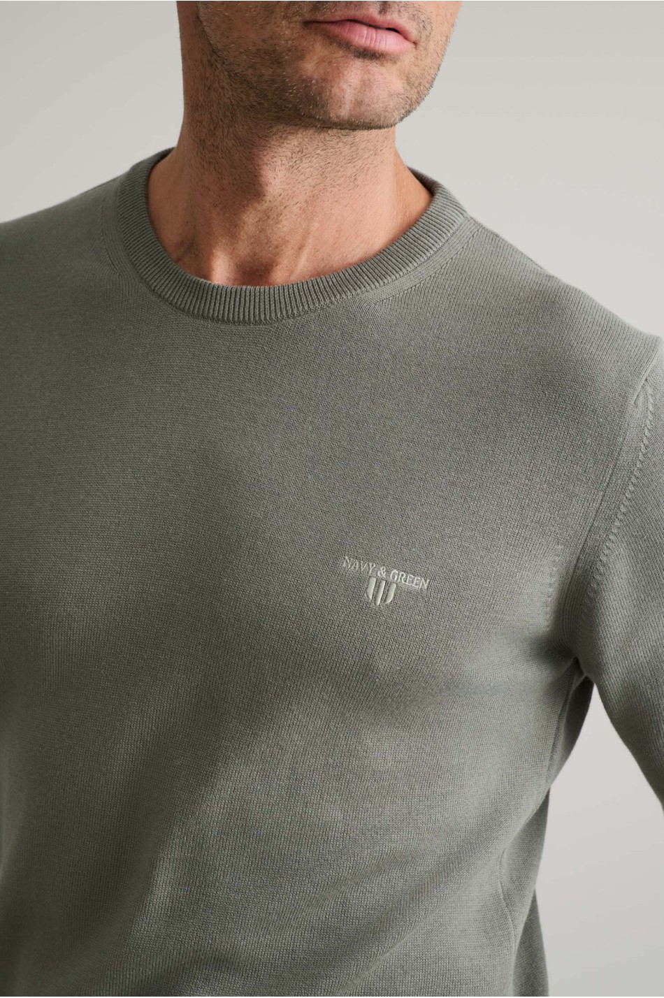 PULLOVER ROUND NECK