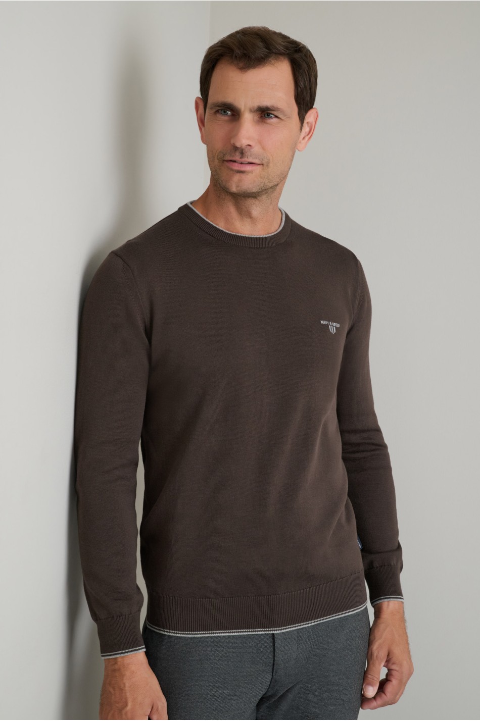 PULLOVER ROUND NECK