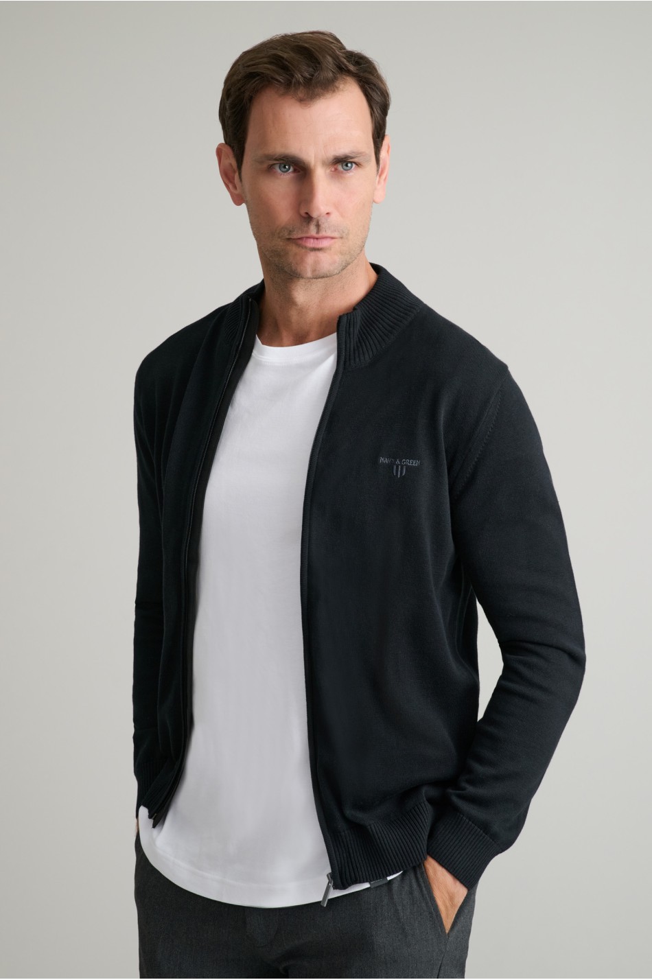 CARDIGAN WITH ZIPPER