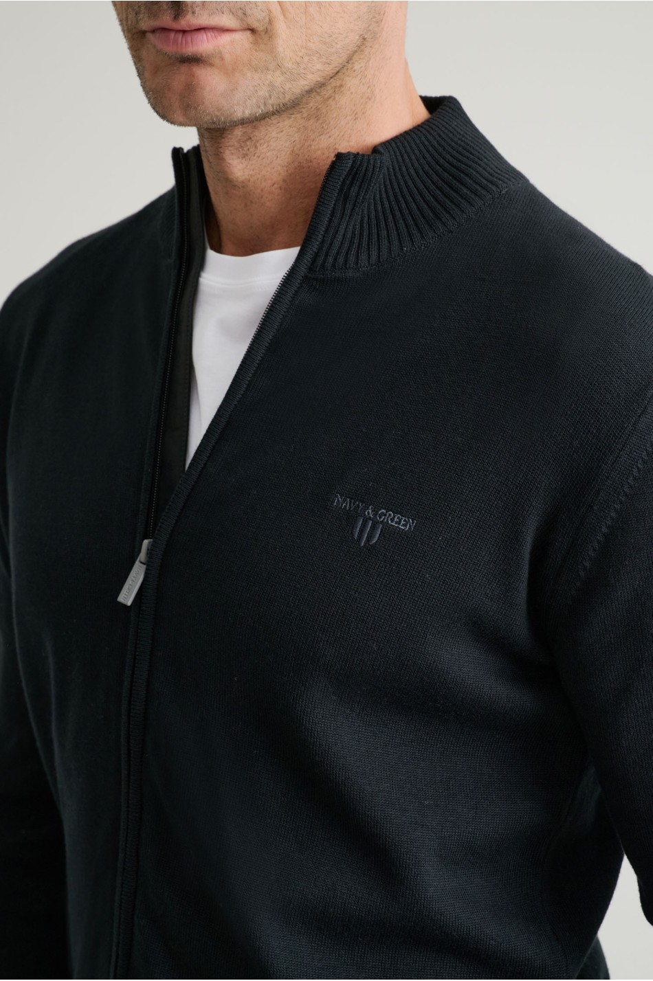 CARDIGAN WITH ZIPPER